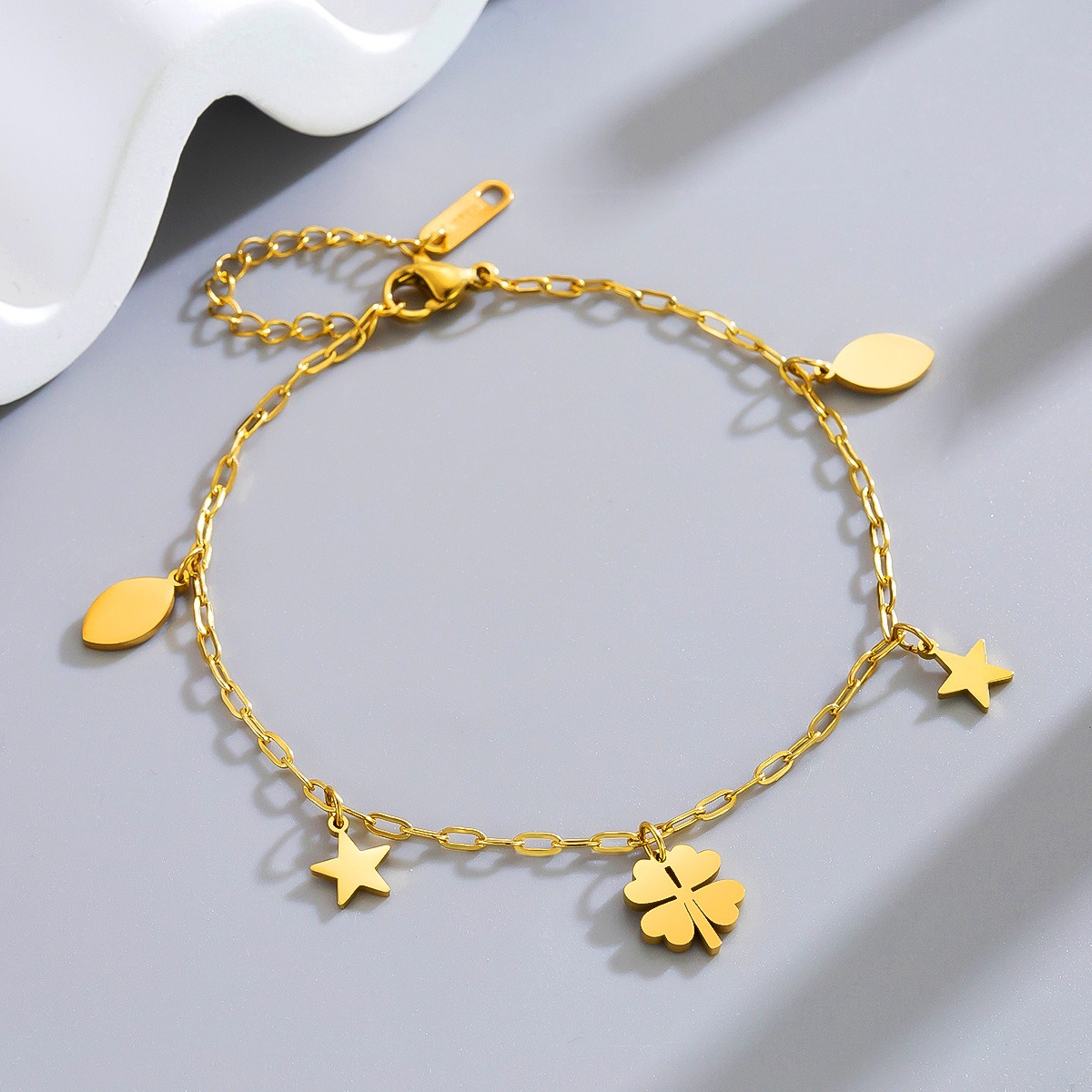 https://shineoss.oss-cn-hongkong.aliyuncs.com/wang/2025/08/26/1e3b5840-d28f-4642-ba97-6b1ea283226c.jpg