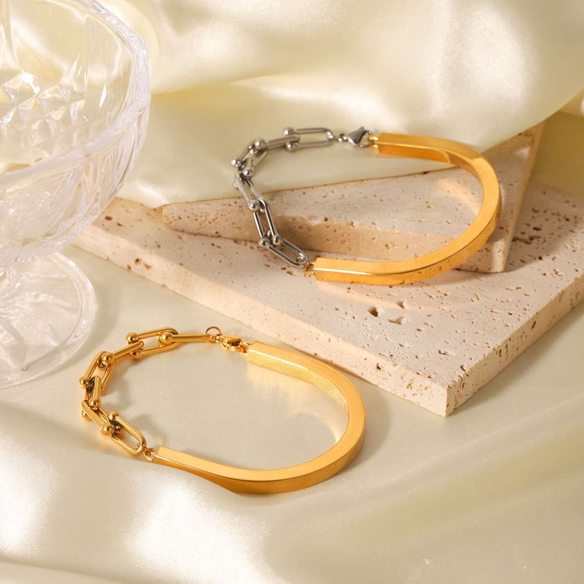 18K gold horseshoe buckle chain spliced ​​U-shaped buckle bracelet