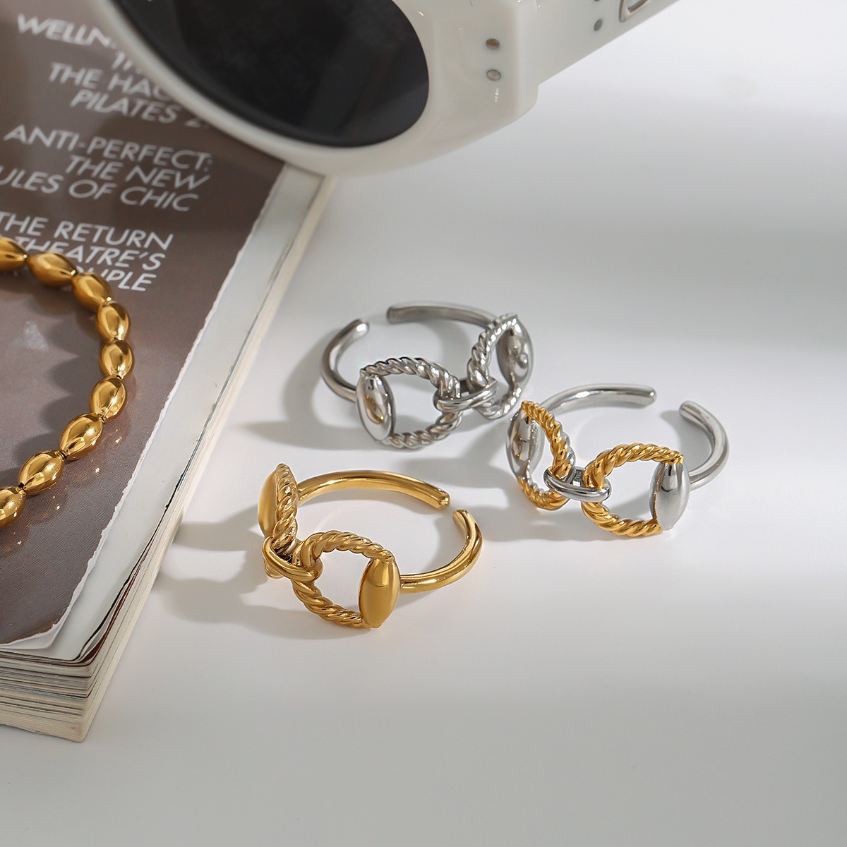 18K gold geometric shape with texture design simple and fashionable open ring - Image 2