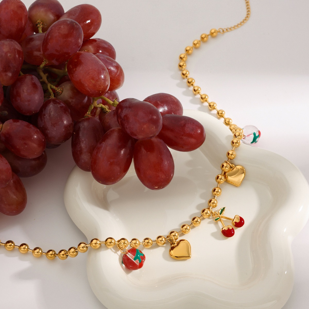 18K gold heart with cherry design exquisite cute necklace