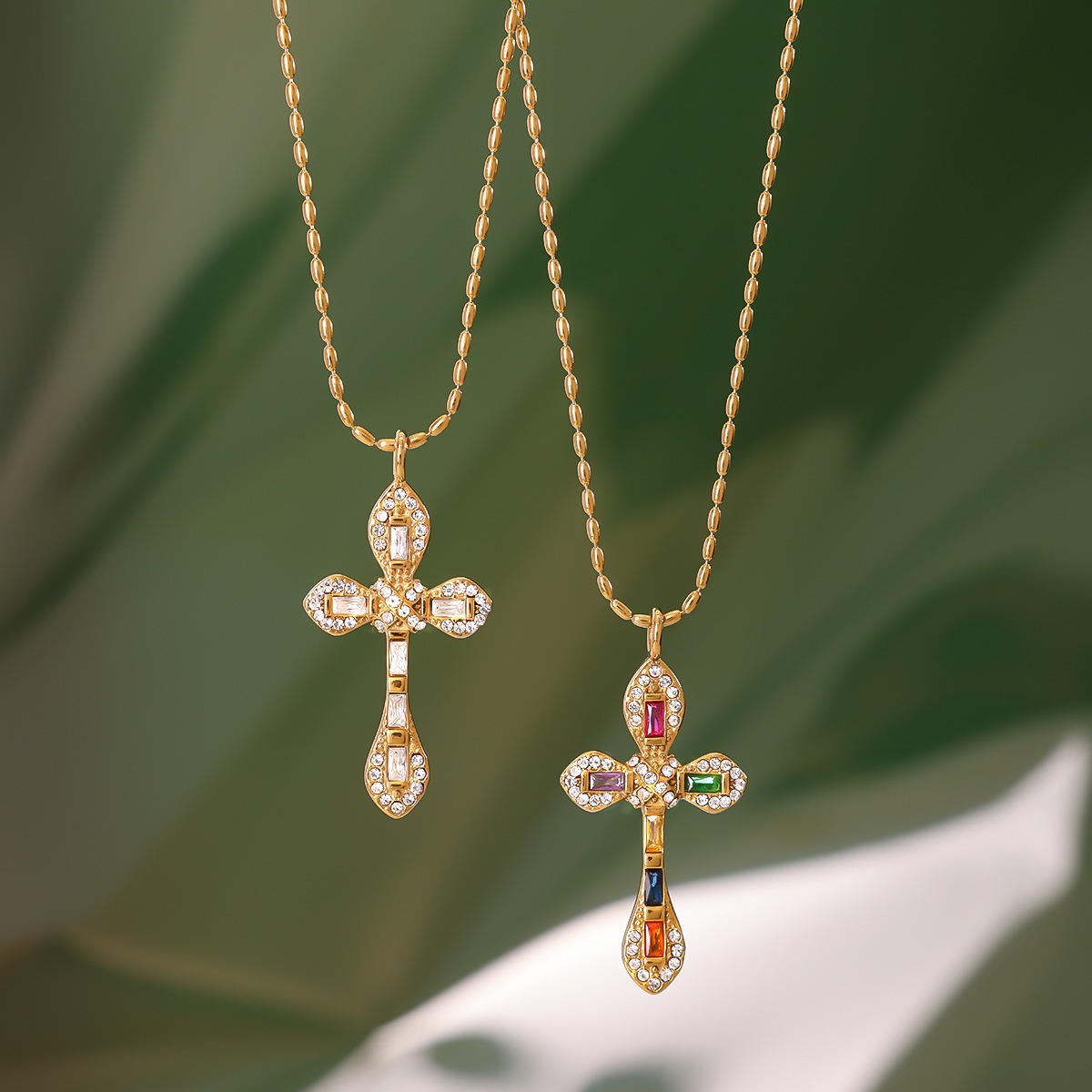 18K Gold Cross Inlaid Gemstone Design Classic Fashion Necklace