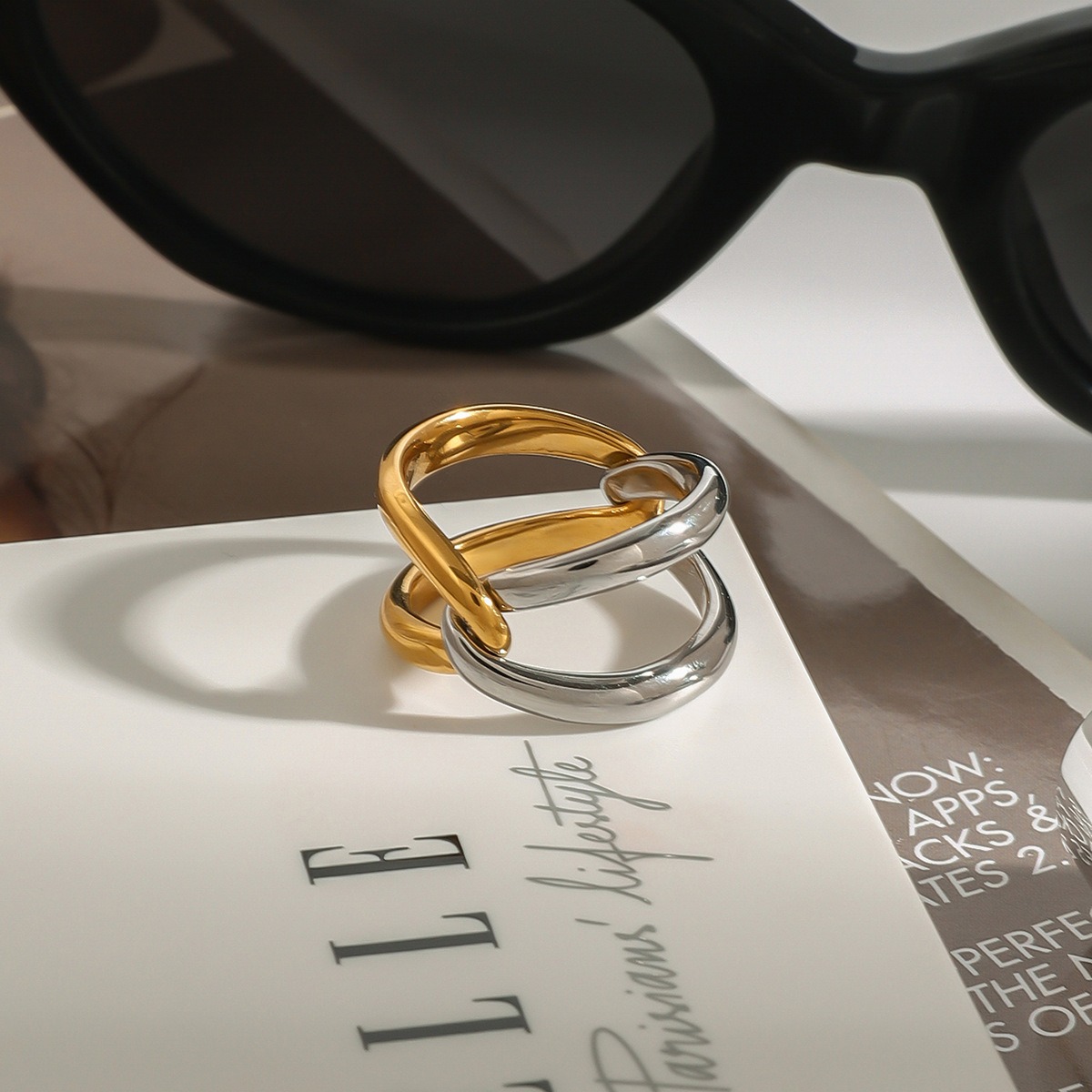 18K gold double-ring cross design simple and elegant ring - Image 3