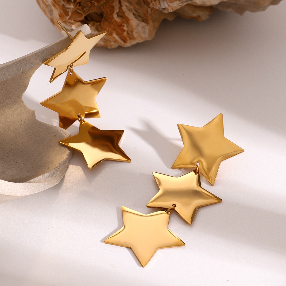18K gold stylish five-pointed star with three-layer design earrings