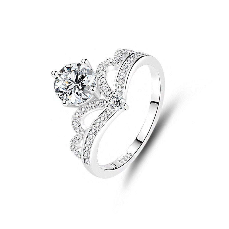 S925 silver 1ct moissanite Queen Crown ring.