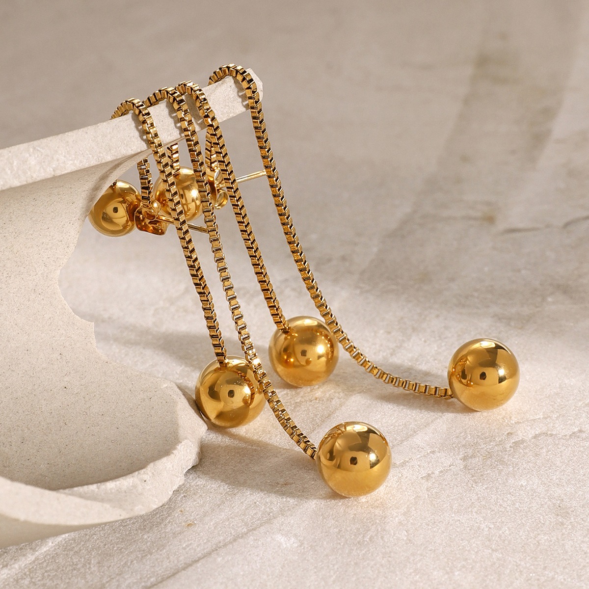 18K gold noble round beads with tassel design light luxury style earrings - Image 2