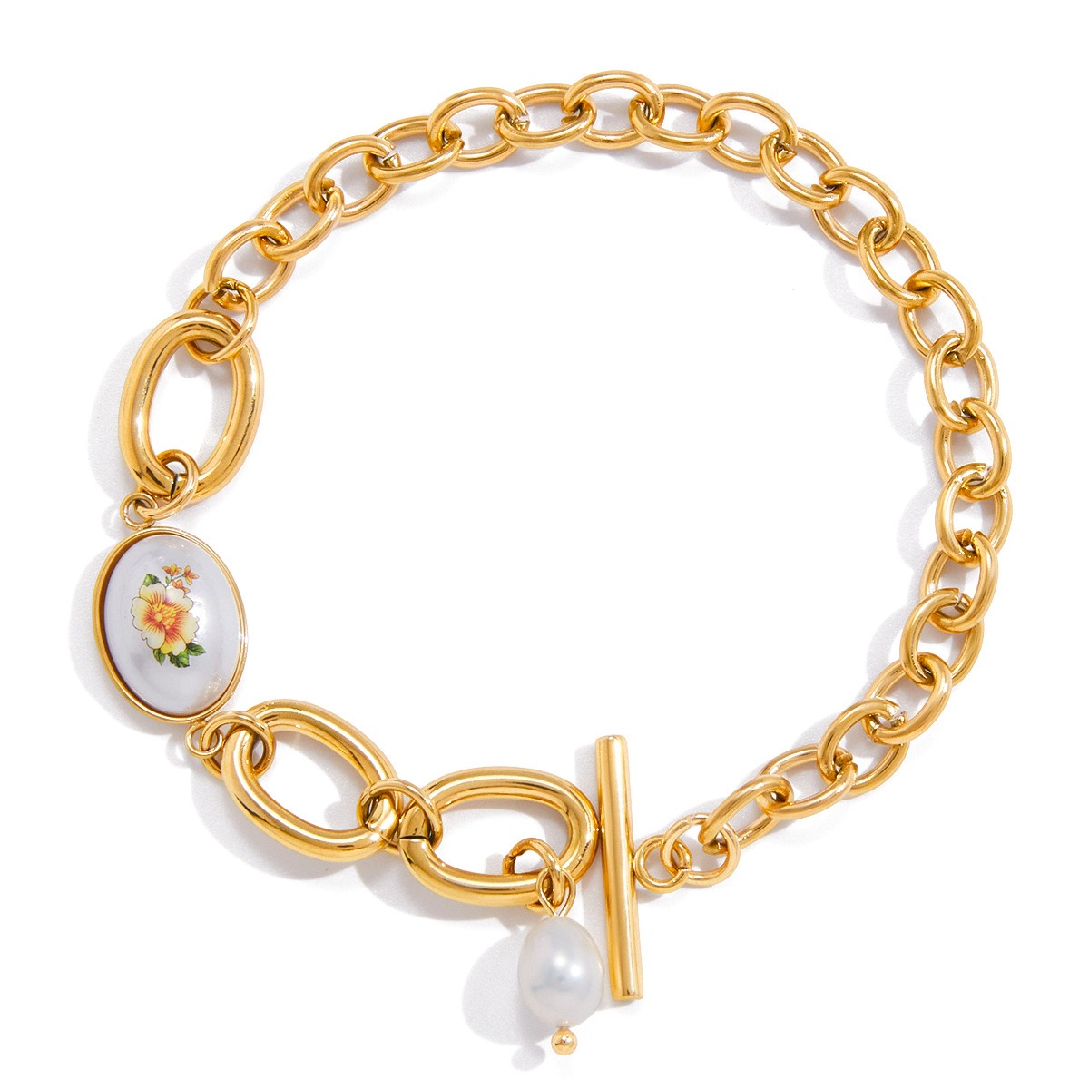 18K gold-plated, lightweight, and luxurious titanium steel bracelet with freshwater pearls.