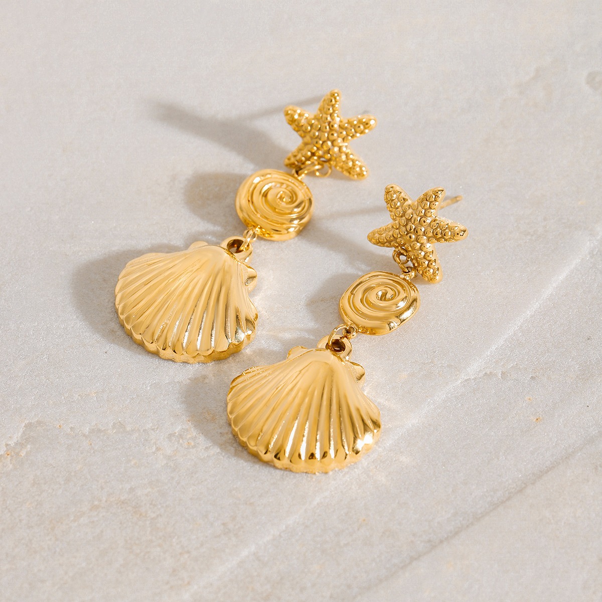 18K gold shells with tassel design exquisite and noble earrings