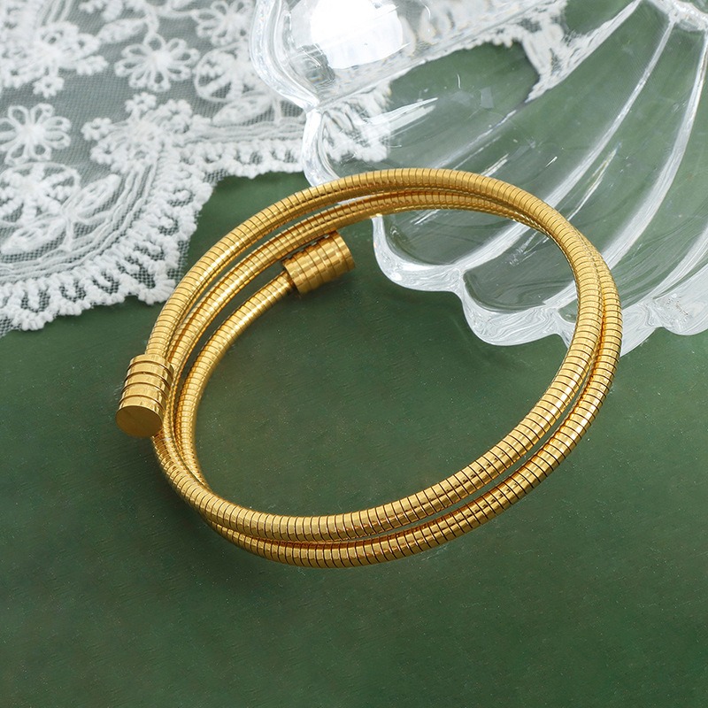 18K gold multi-layered wraparound bracelet with thread design, classic and simple - Image 3