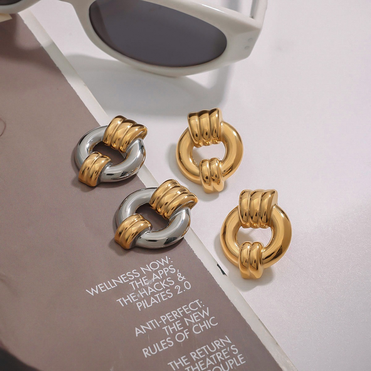 18K gold hollow round with striped design trendy personality earrings