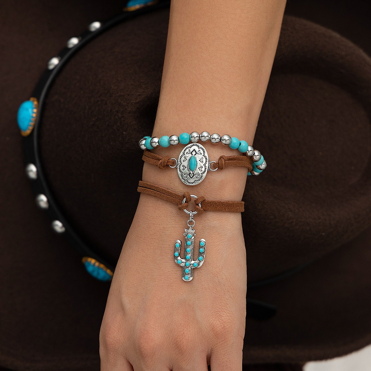 Imitation Turquoise Cactus Tag Bracelet Set