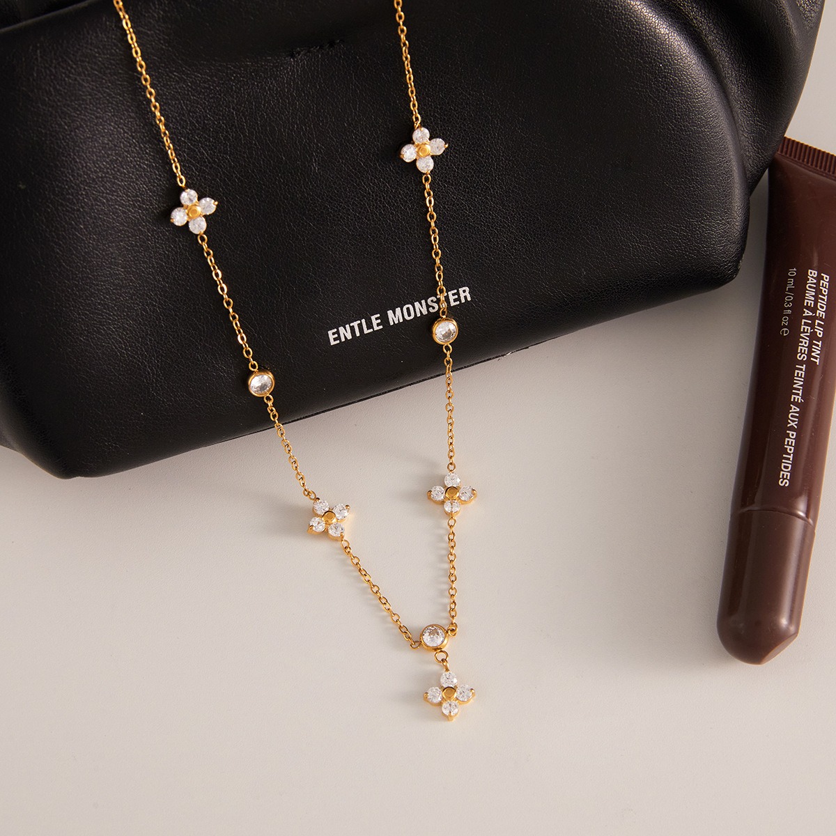 18K gold zircon four-leaf clover necklace - Image 3