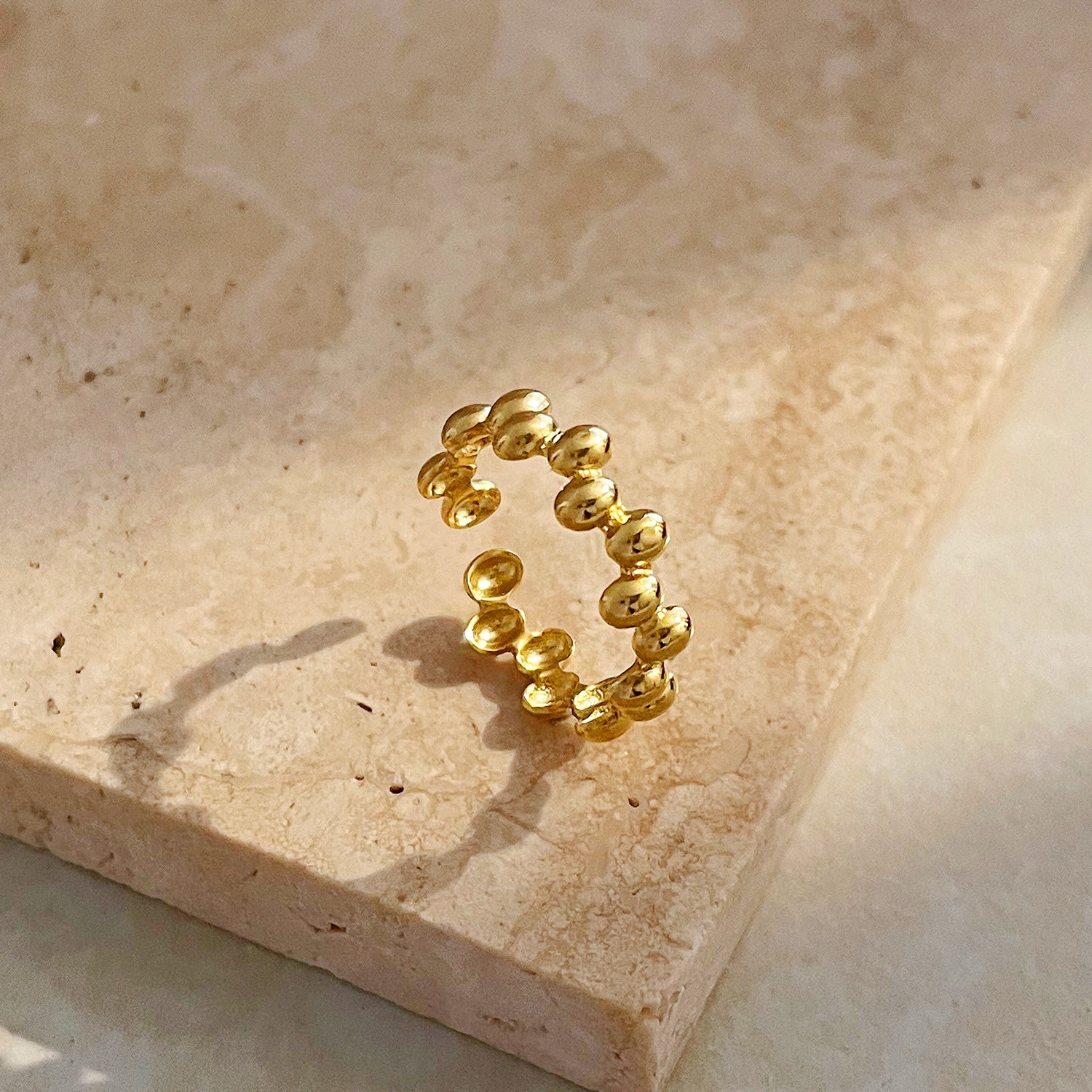 18K gold light luxury titanium steel ring - Image 4