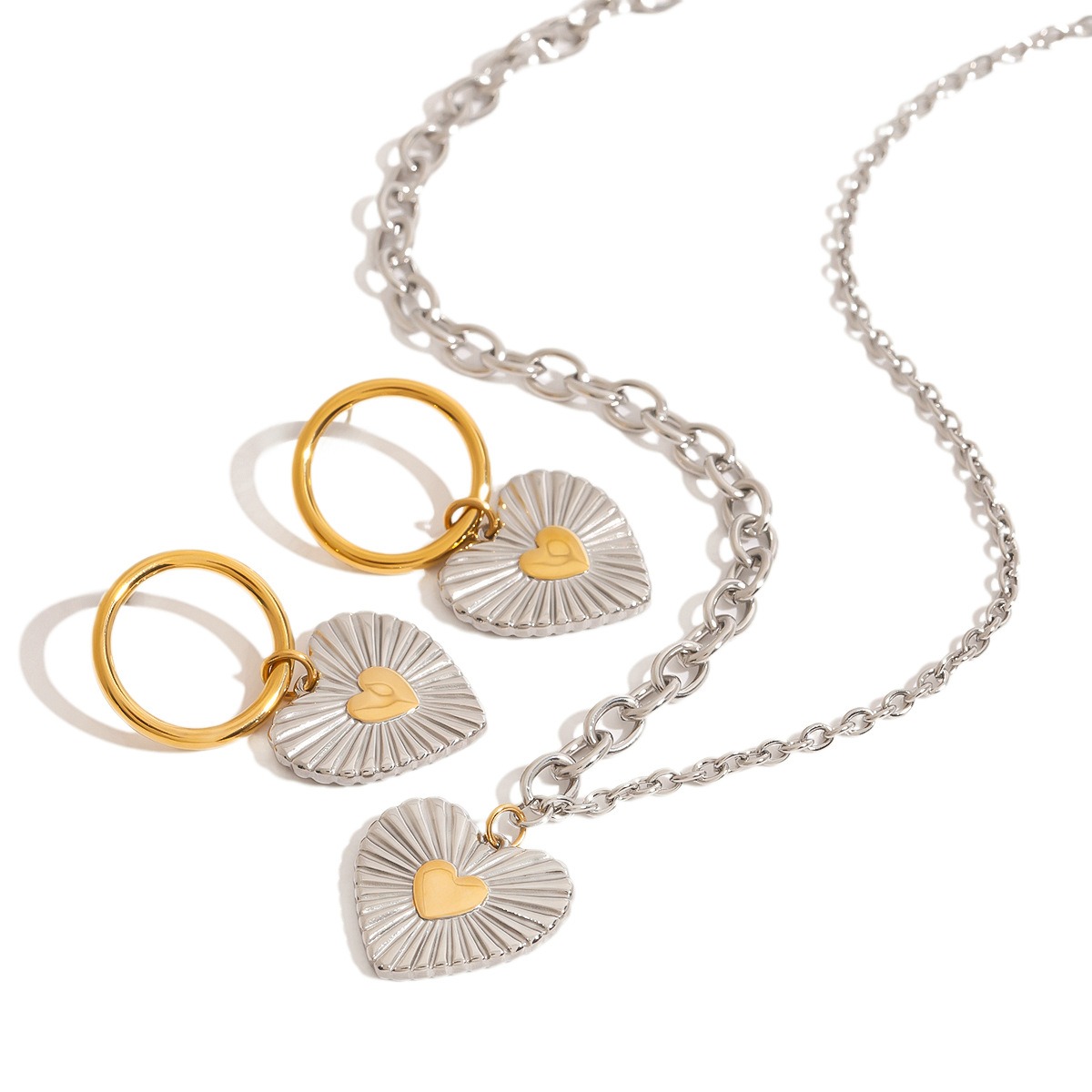 18K gold heart with gold and silver color matching design exquisite and fashionable necklace and earrings set - Image 8