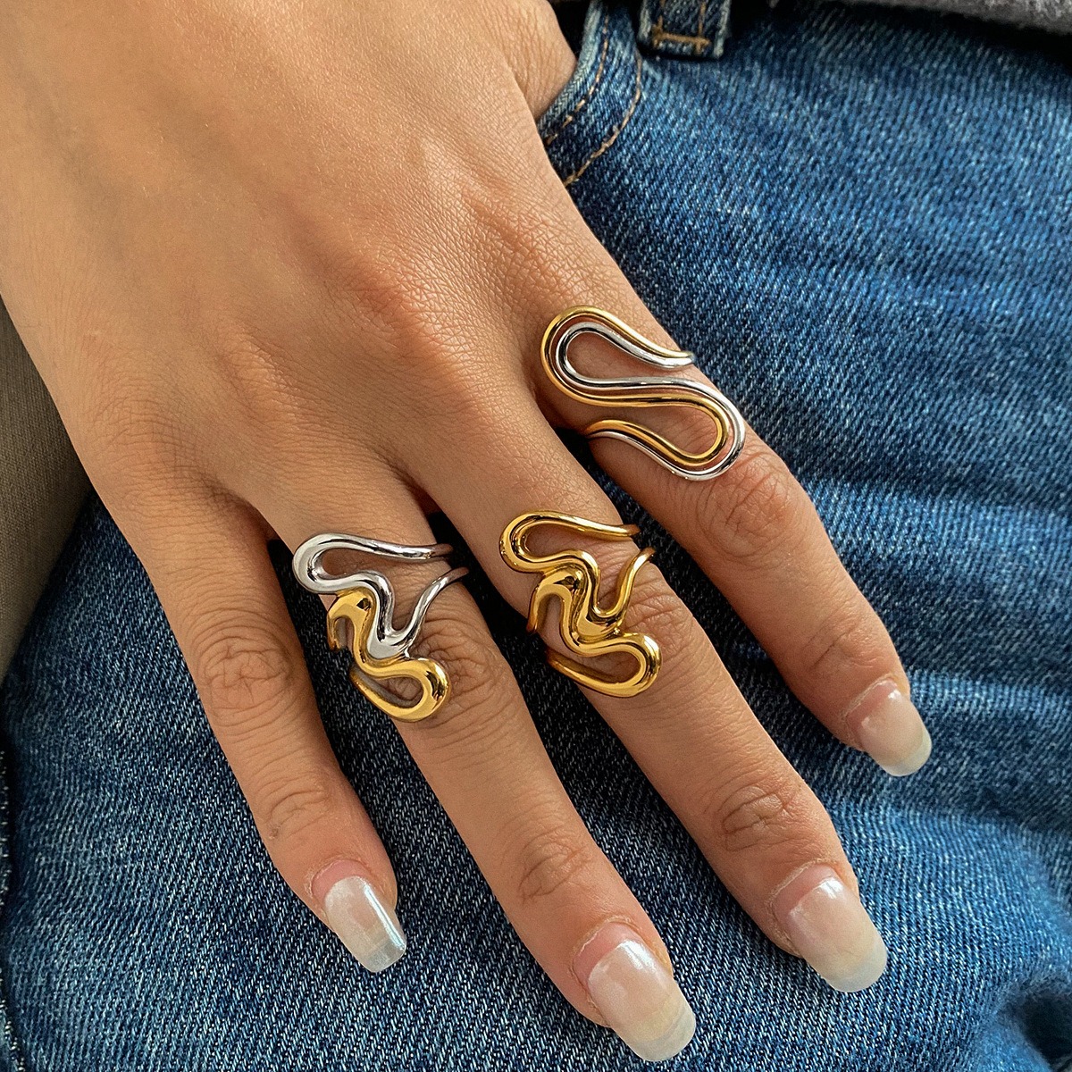 18K gold irregular lines with gold and silver color matching design unique personality ring - Image 11