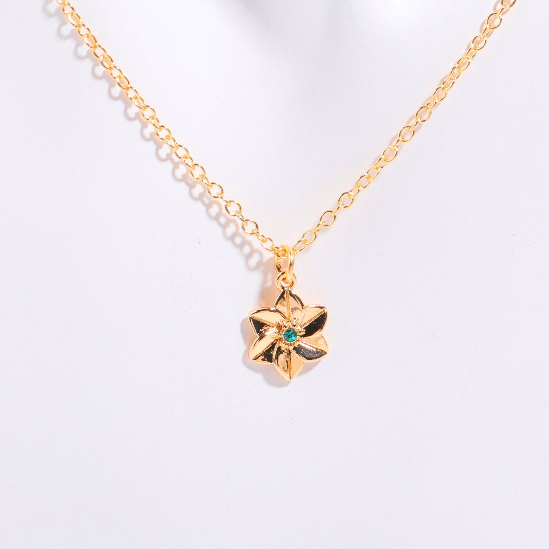 https://shineoss.oss-cn-hongkong.aliyuncs.com/wang/2025/09/01/ce5402a6-77c6-485a-8f78-6bf1cda38ecd.jpg