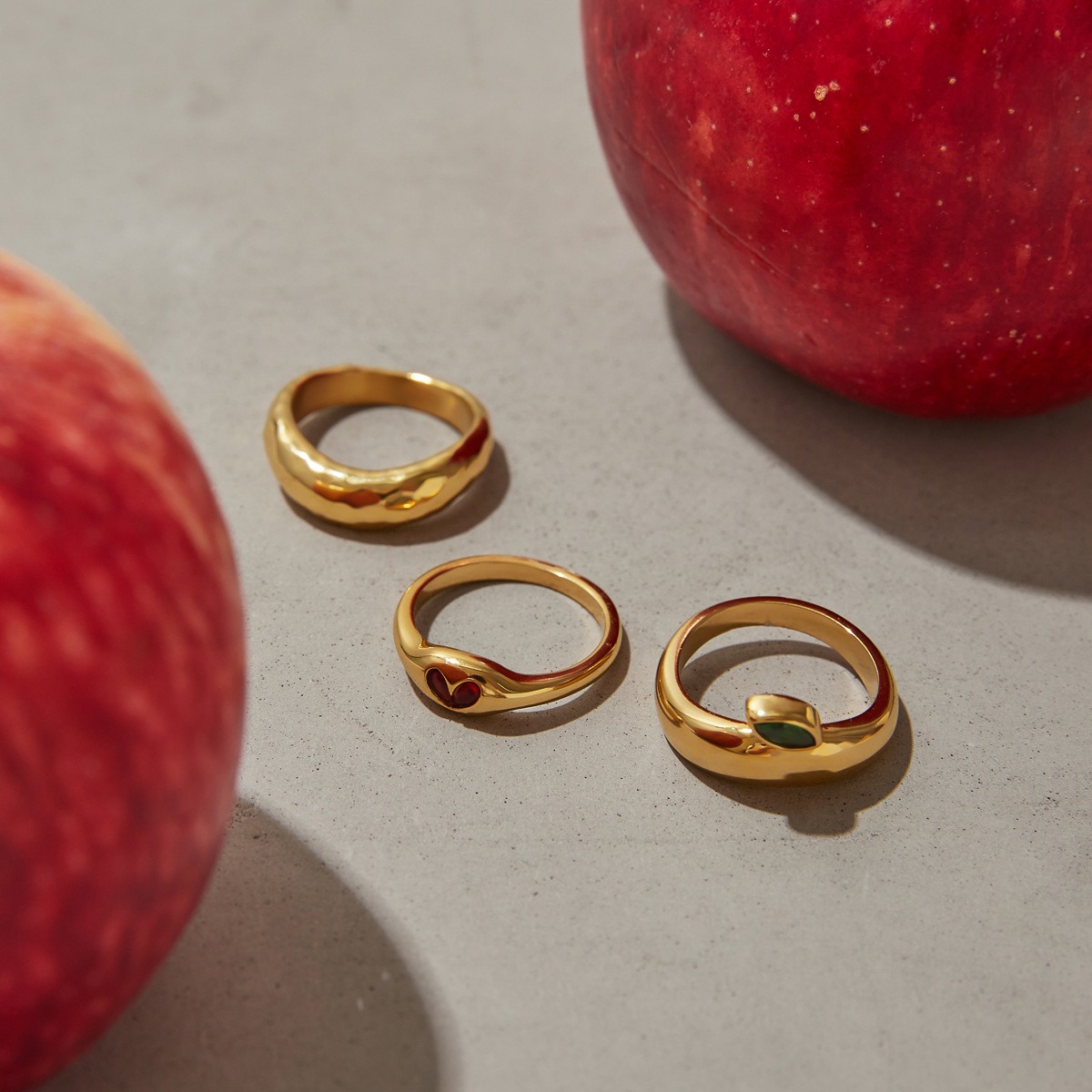 18K Gold Apple Zircon Titanium Steel Ring - Image 8