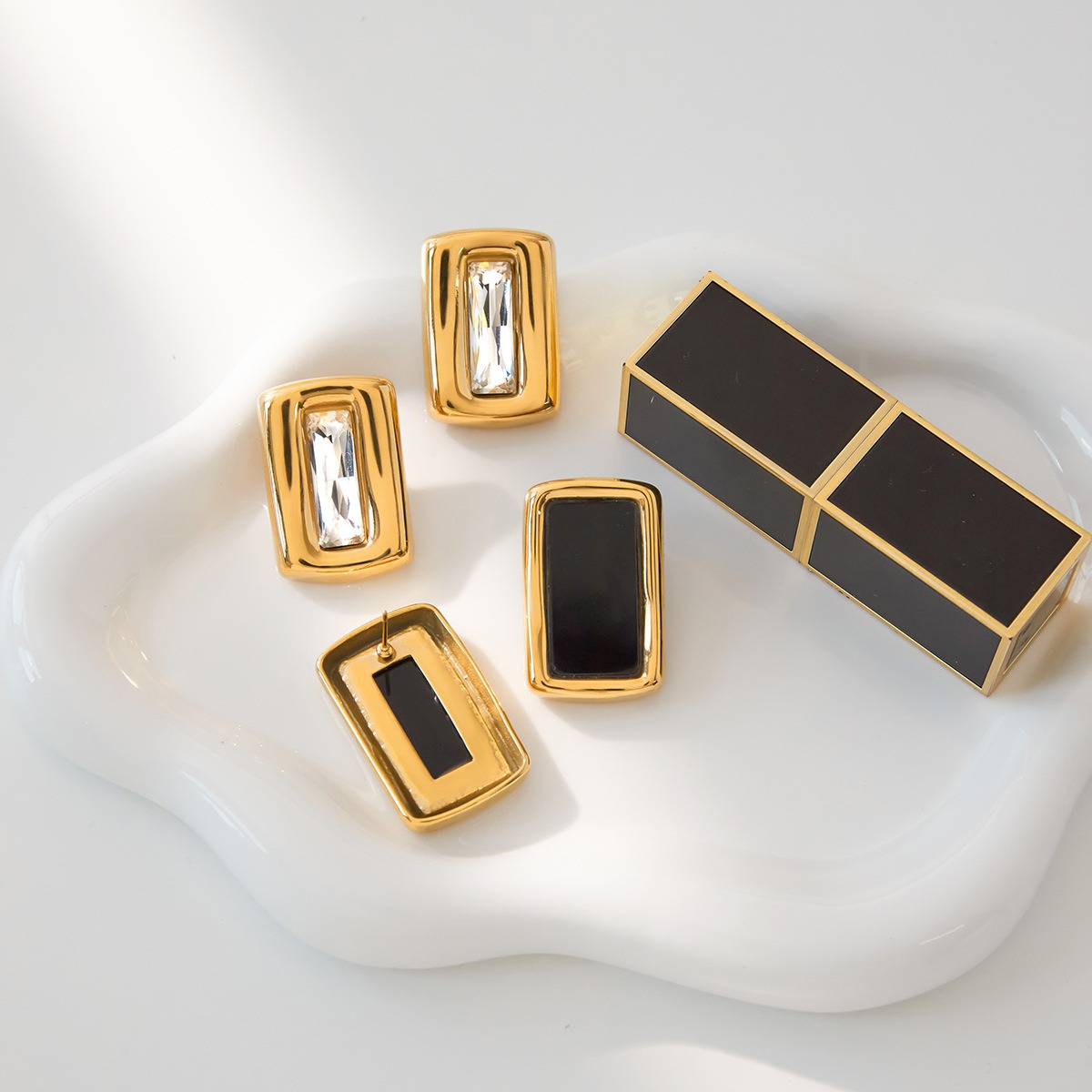 Square 18K gold-plated titanium steel stud earrings with embedded cubic zirconia. - Image 6