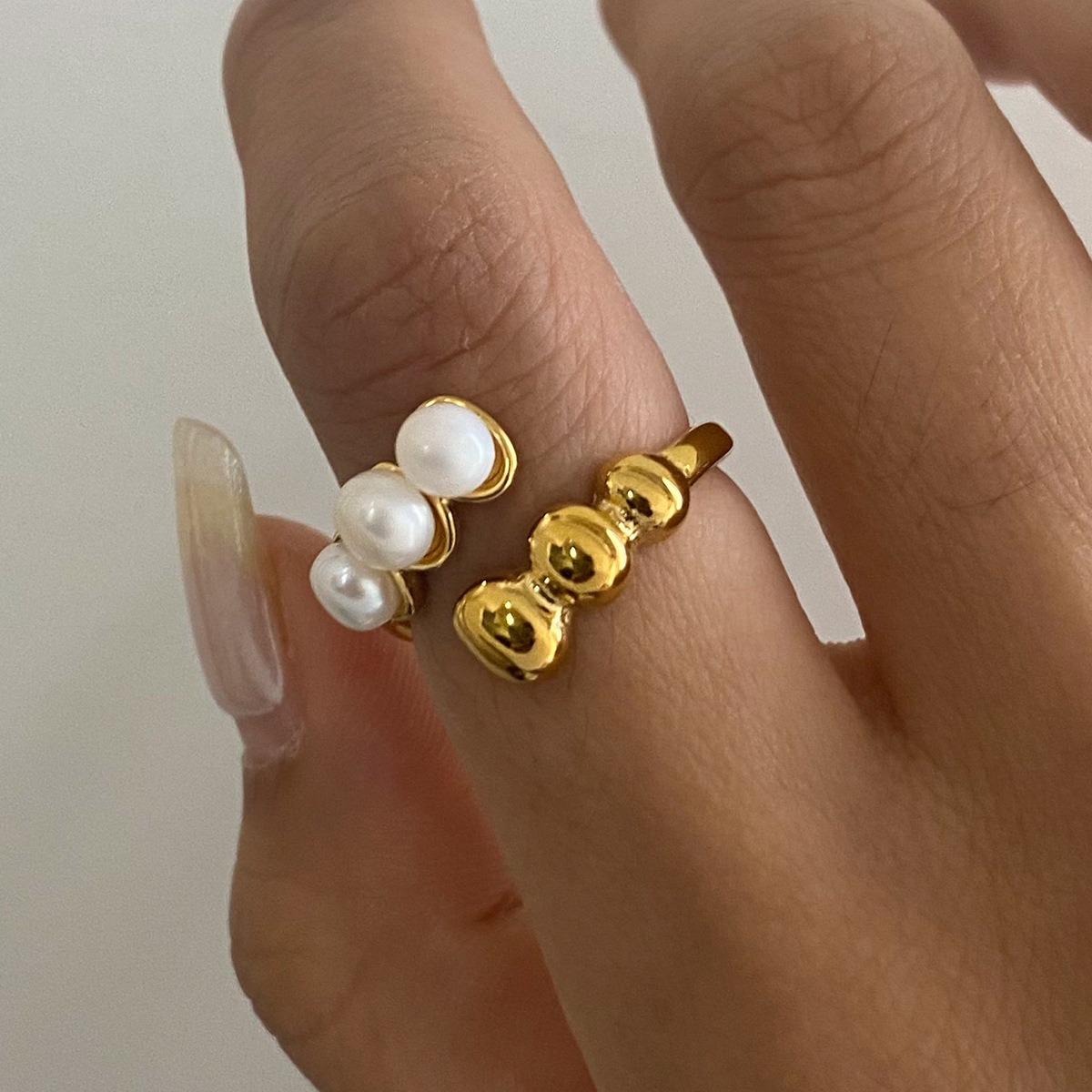 18K gold round bead-shaped pearl inlaid open ring with exquisite design - Image 7