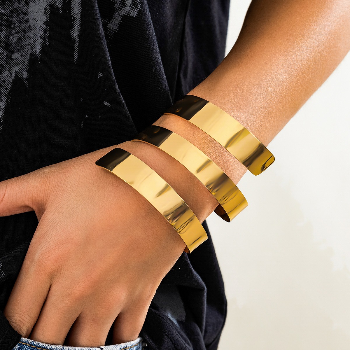 18k gold vintage bracelet wide-edge geometric punk style open bracelet - Image 8